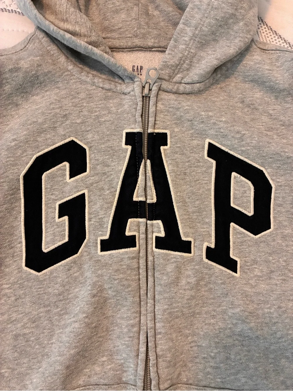 GAP kids zip